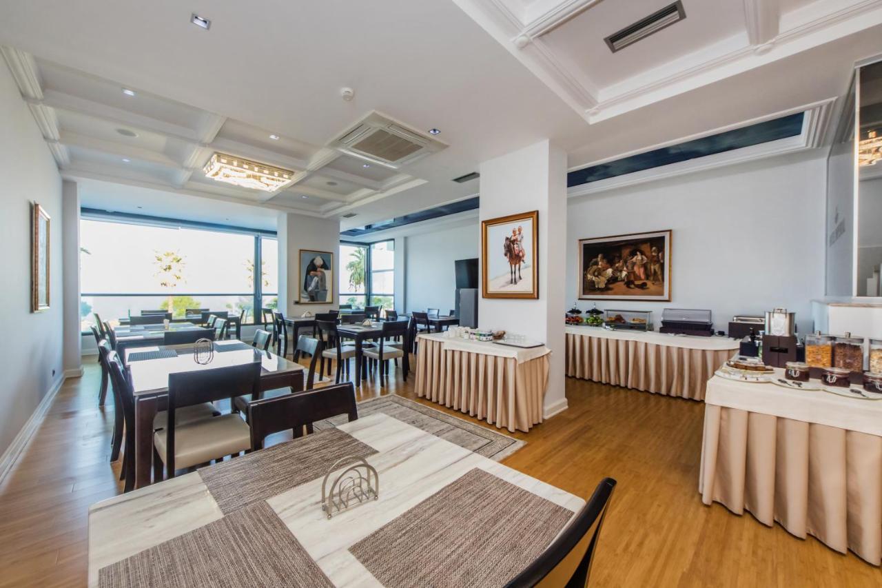 Hotel Imperial Kanine Kültér fotó